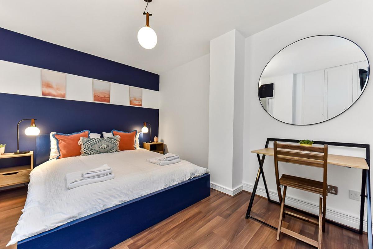 Spacious Cosy 2 Bed Flat, Central Лондон Екстериор снимка